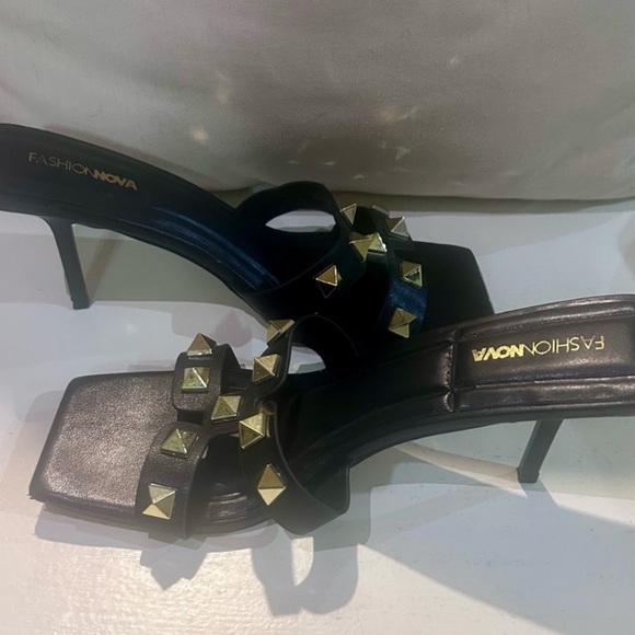 Heels bundle - Picture 3 of 12